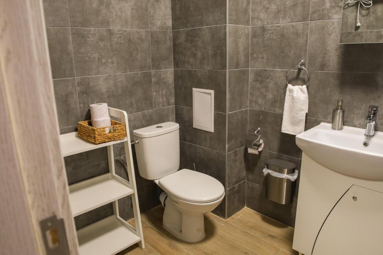Mall Of Sofia - Urbanlux Retreat, Free Parking Esterno foto